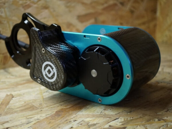 Motor paradox Azul claro